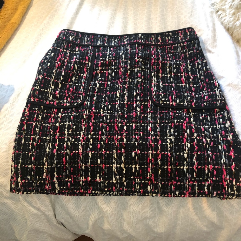 Pink and black tweed mini skirt